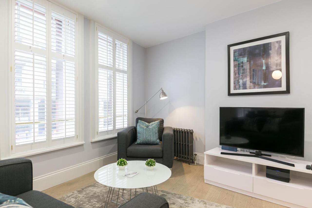 Urban Chic - Shaftesbury Apartment London Bagian luar foto