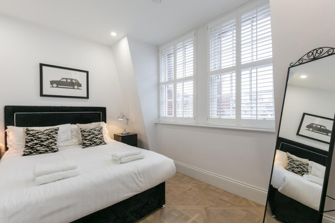 Urban Chic - Shaftesbury Apartment London Bagian luar foto